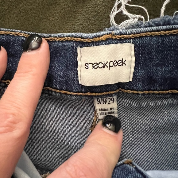 Sneak Peak medium/dark raw hem flare jeans - Picture 5 of 5